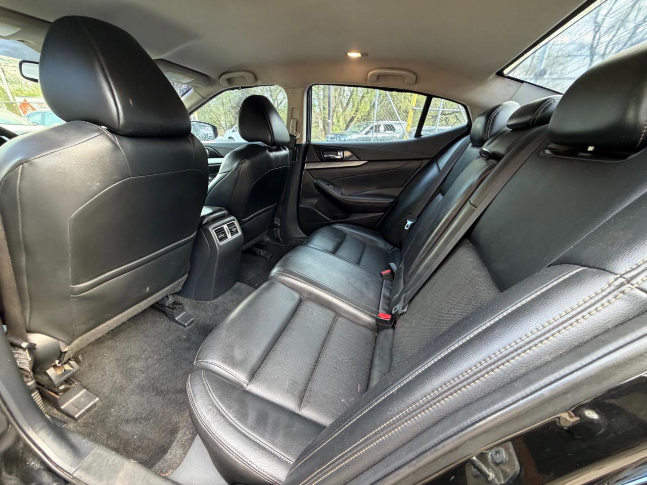Used 2017 Nissan Maxima 3.5 SV FWD image 29
