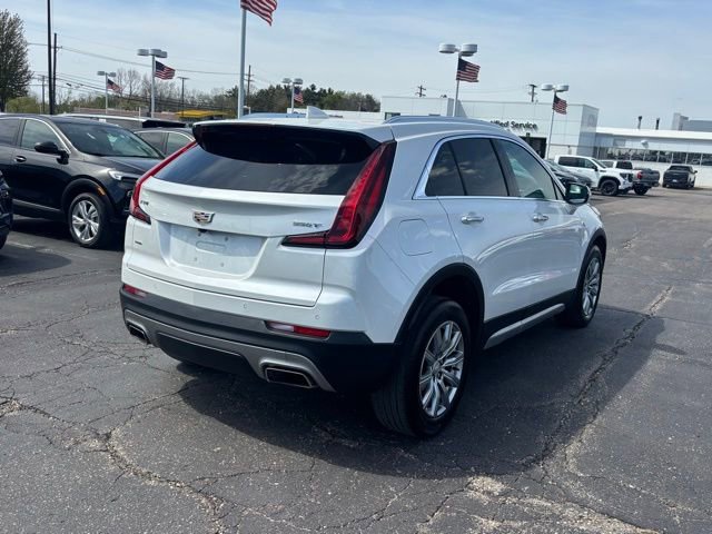 Used 2023 Cadillac XT4 Premium Luxury w/ Cold Weather Package AWD/4WD image 5