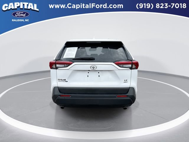 Used 2024 Toyota RAV4 LE image 7