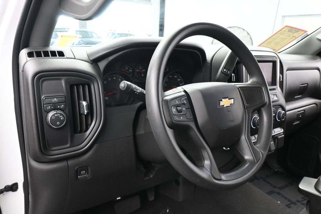 Used 2022 Chevrolet Silverado 1500 Custom RWD image 15
