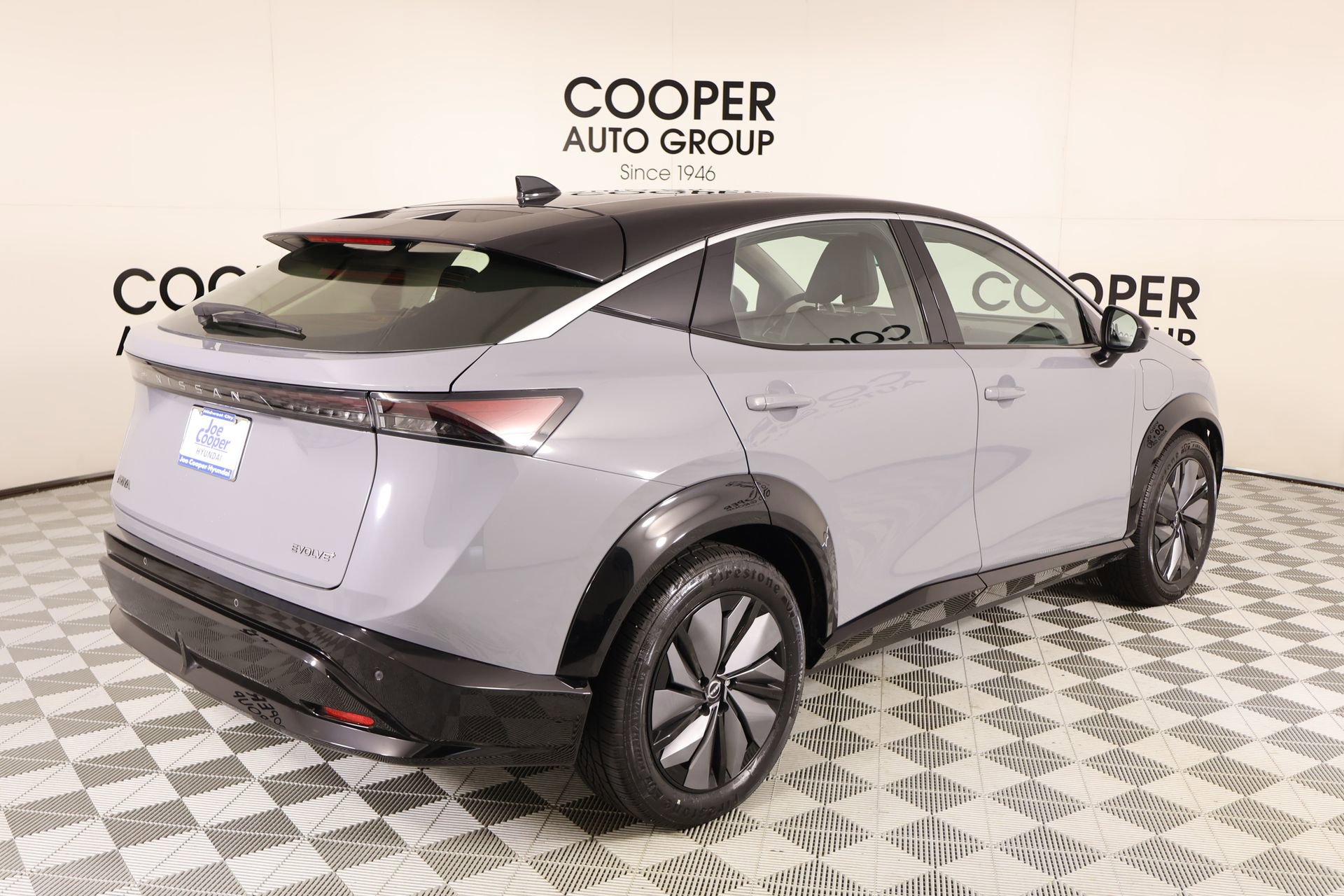 Used 2023 Nissan Ariya FWD image 22