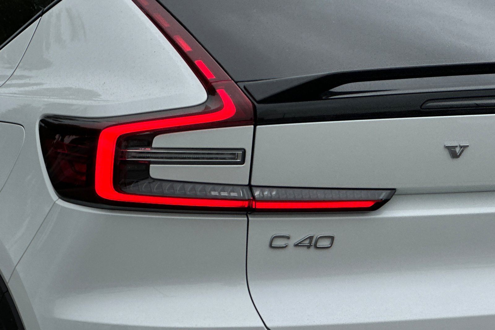 Certified 2023 Volvo C40 P8 Recharge Plus AWD/4WD image 33