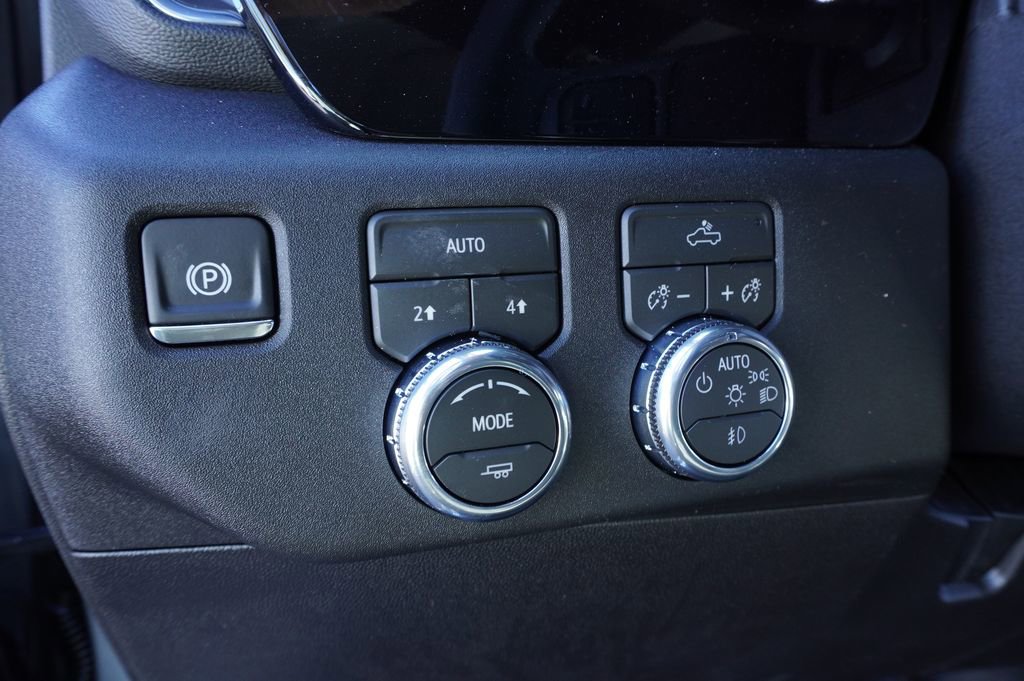 New 2026 GMC Sierra 1500 Elevation image 18