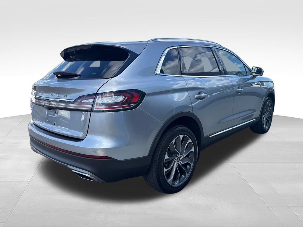 Used 2022 Lincoln Nautilus Reserve AWD/4WD image 6