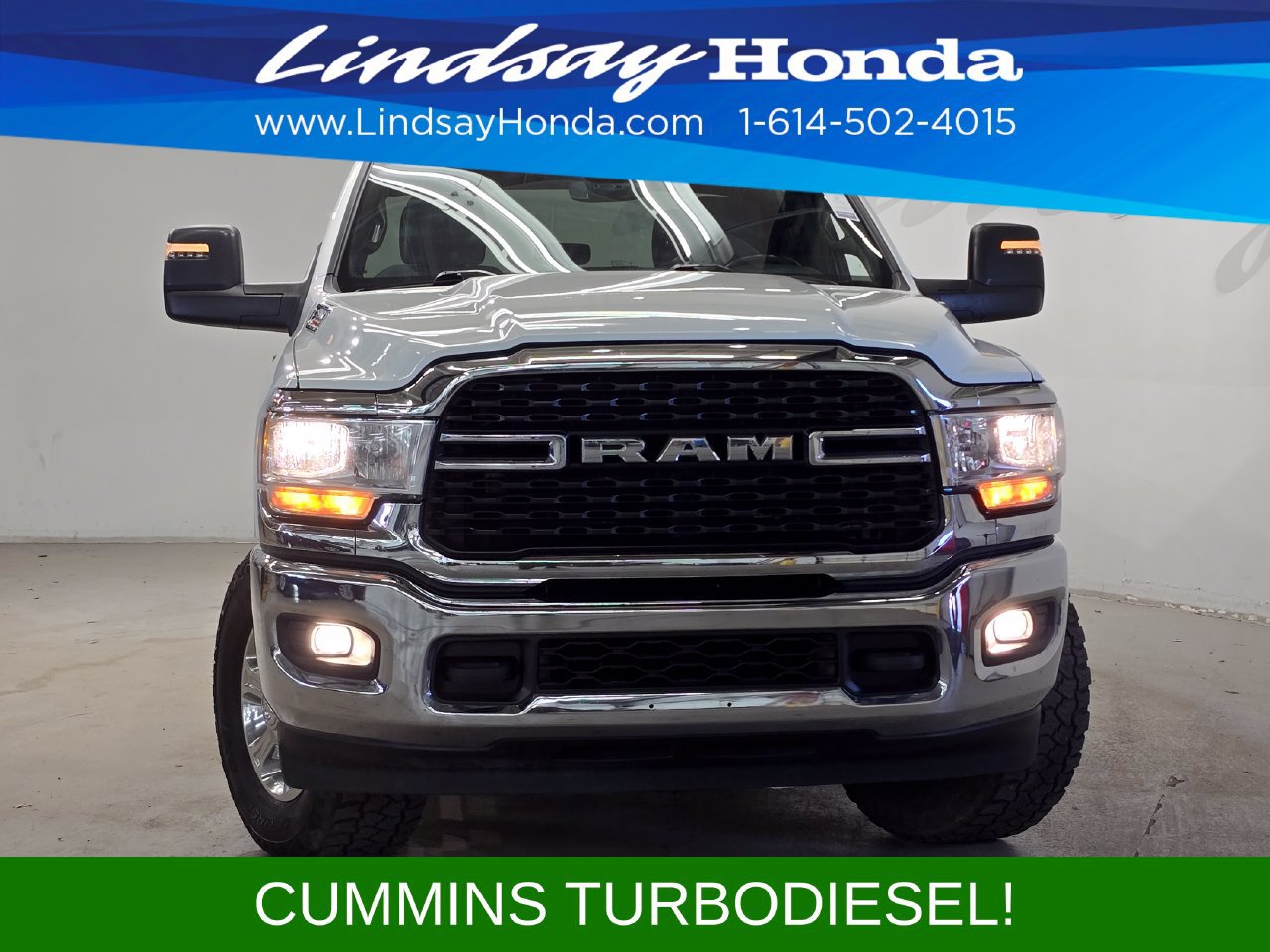 Used 2024 RAM 3500 Big Horn AWD/4WD image 2
