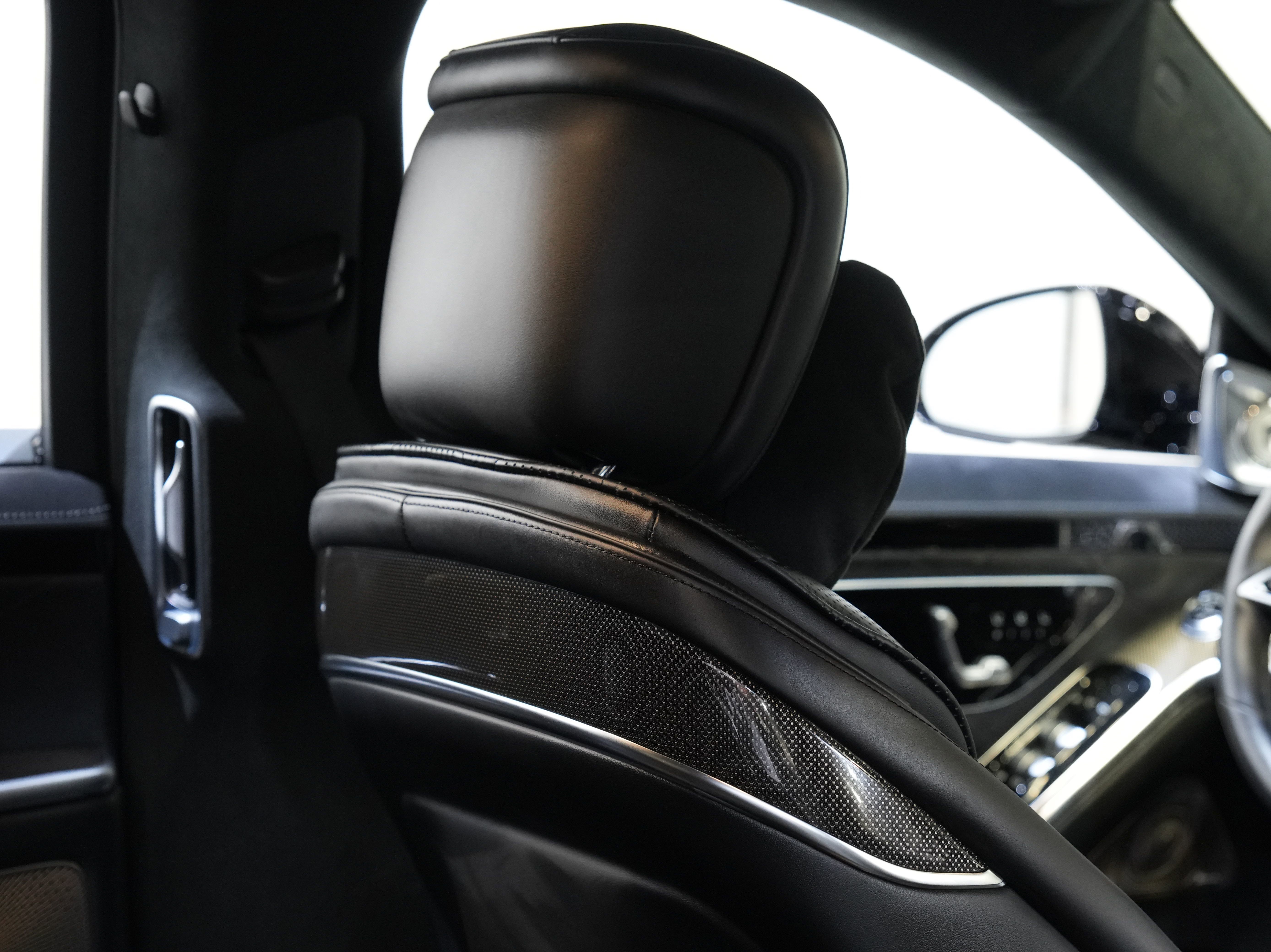 Used 2022 Mercedes-Benz S 580 4MATIC Sedan w/ AMG Line Package image 41