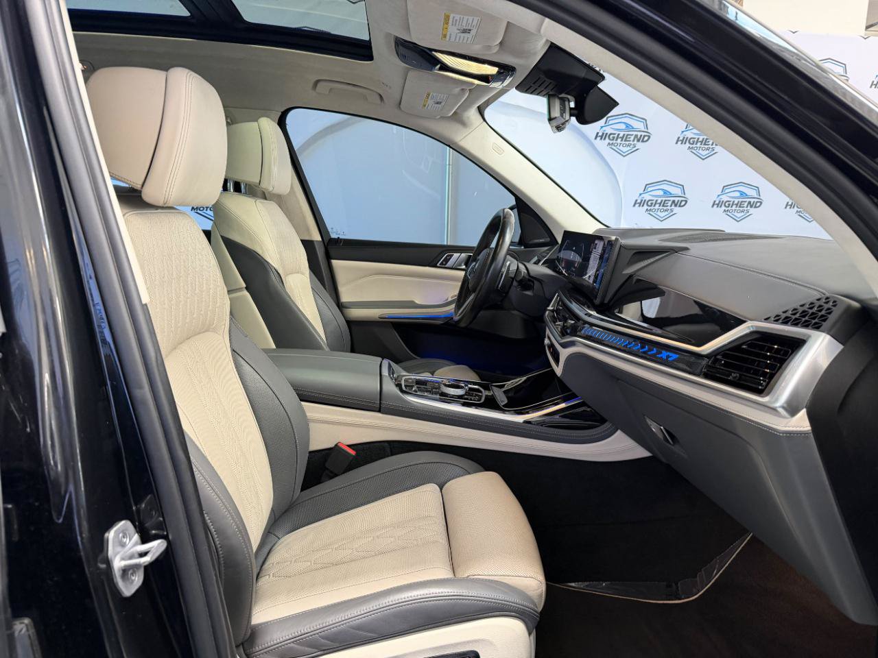 Used 2023 BMW X7 xDrive40i w/ Executive Package AWD/4WD image 29
