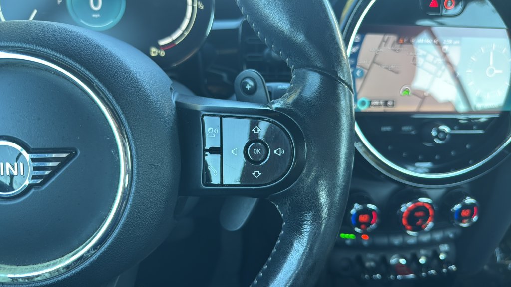 Used 2022 MINI Cooper S w/ Premium Package FWD image 26