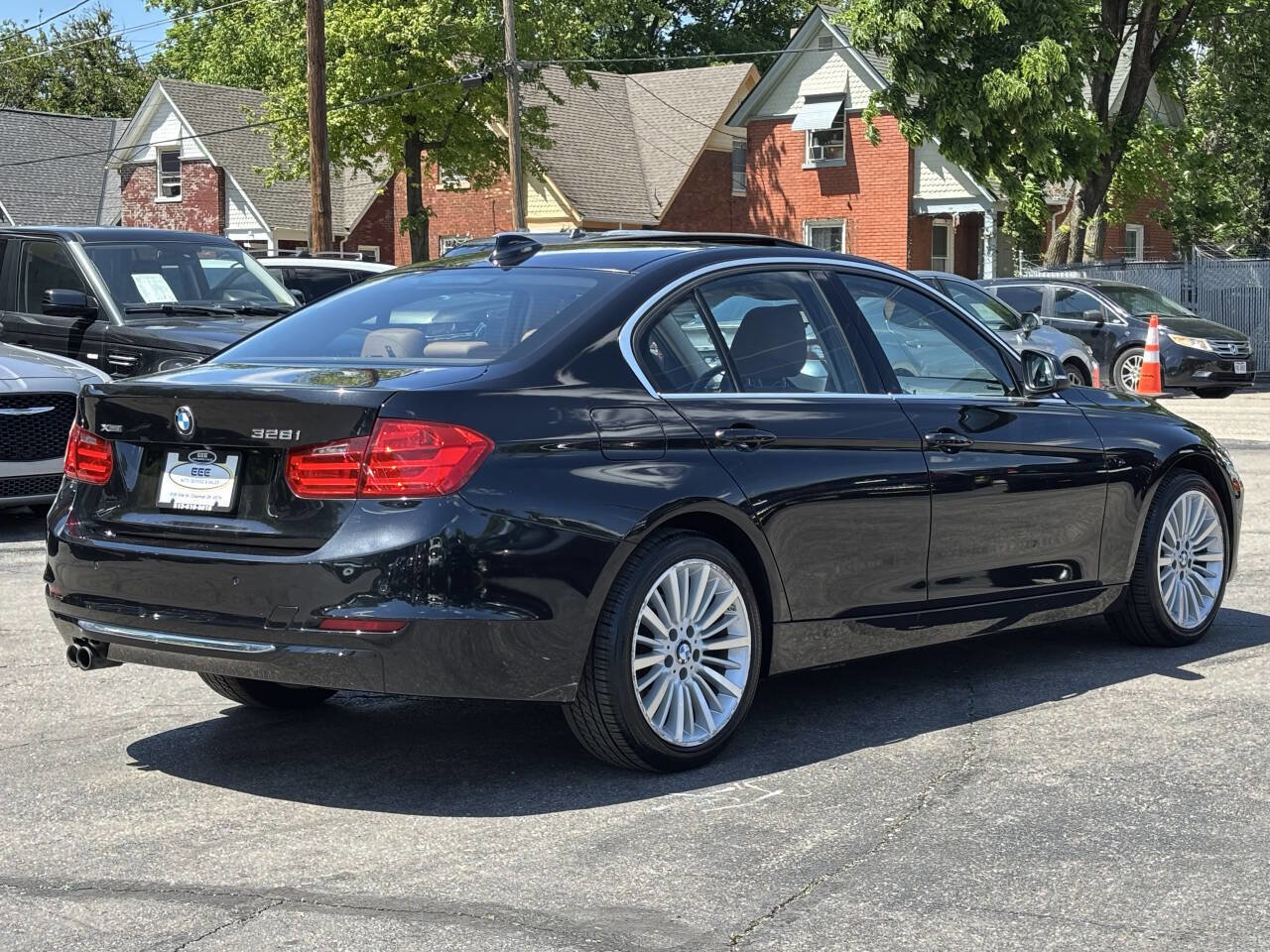 Used 2014 BMW 328i xDrive Sedan AWD/4WD image 8