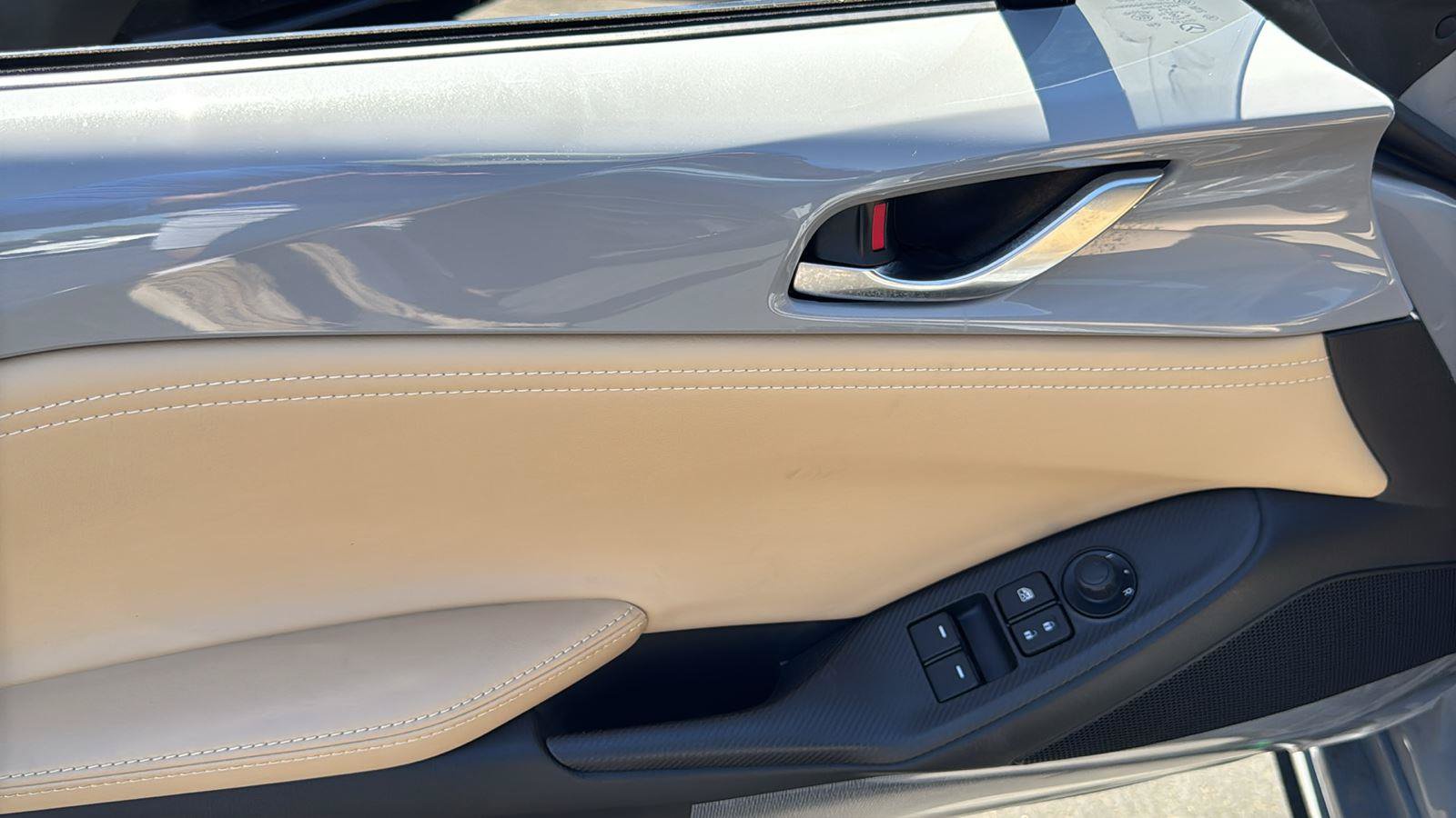 New 2026 MAZDA MX-5 Miata RF Grand Touring RWD image 8