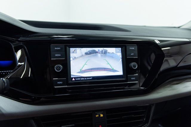 Used 2023 Volkswagen Taos S image 17