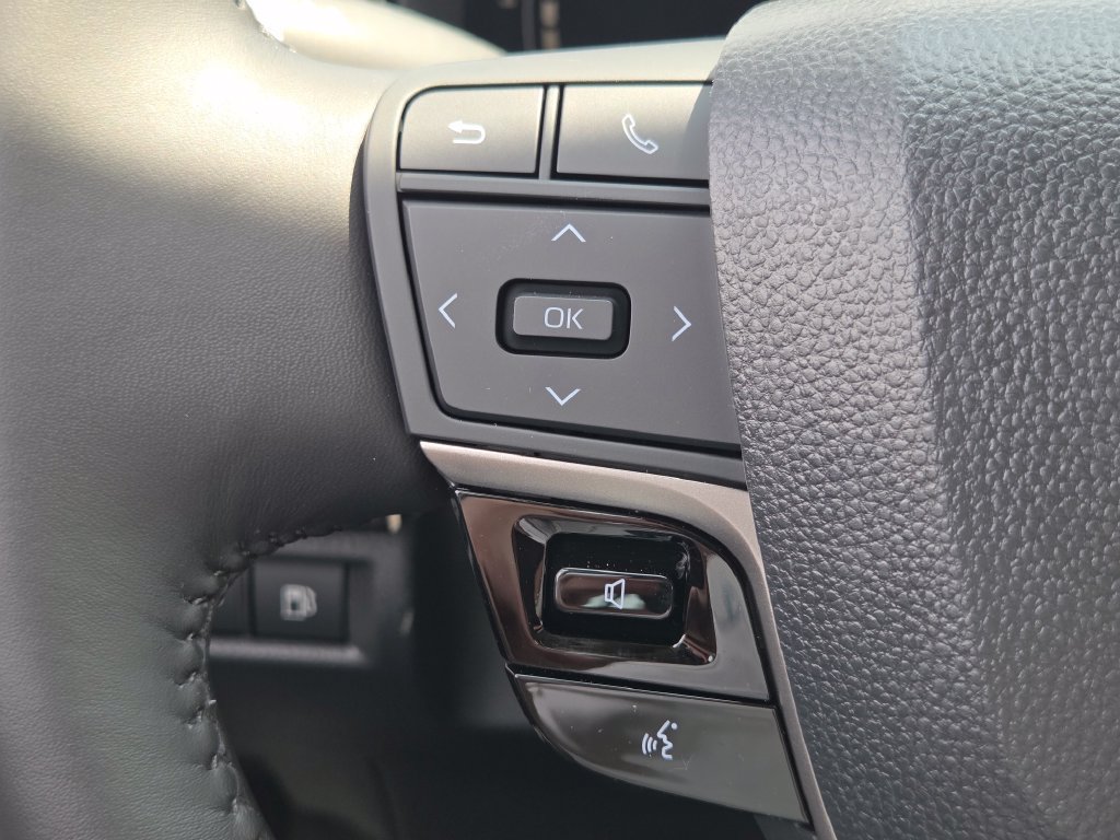 New 2026 Toyota Camry LE w/ Convenience Package FWD image 16