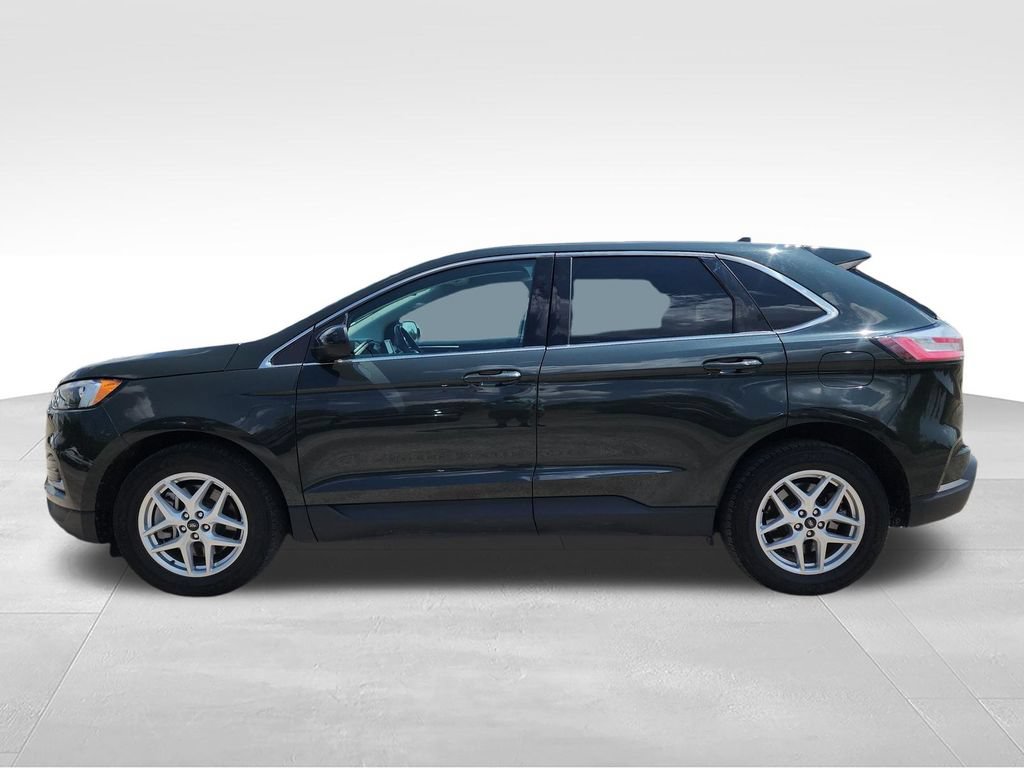 Used 2024 Ford Edge SEL AWD/4WD image 4