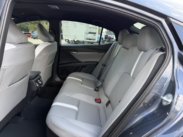 New 2026 Toyota Camry SE w/ Convenience Package FWD image 24