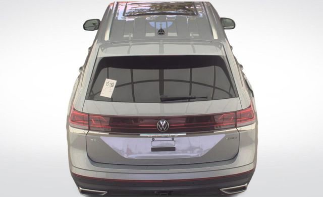 Used 2025 Volkswagen Atlas SEL image 10