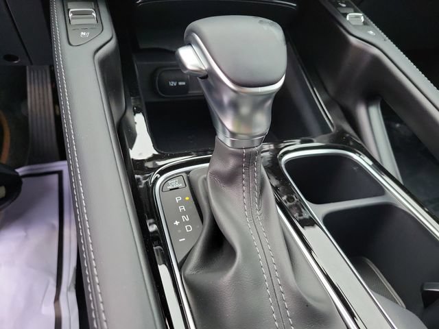 Certified 2025 Kia Telluride EX w/ EX Captain's Chair Package FWD image 19