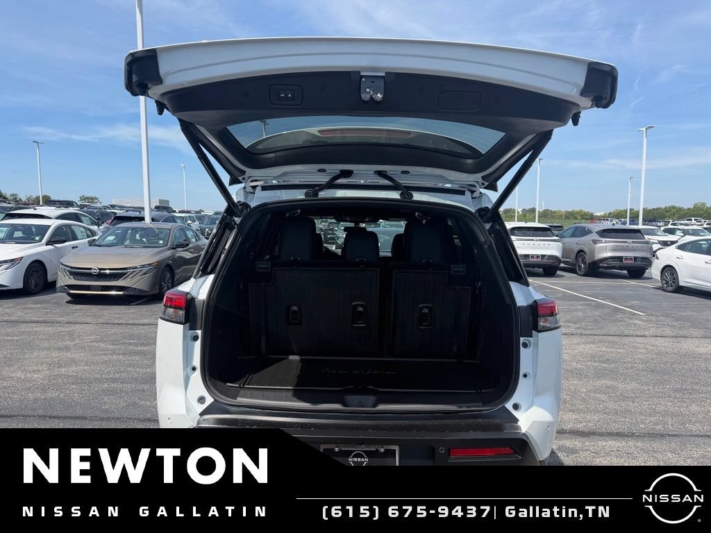 New 2026 Nissan Pathfinder Rock Creek AWD/4WD image 35