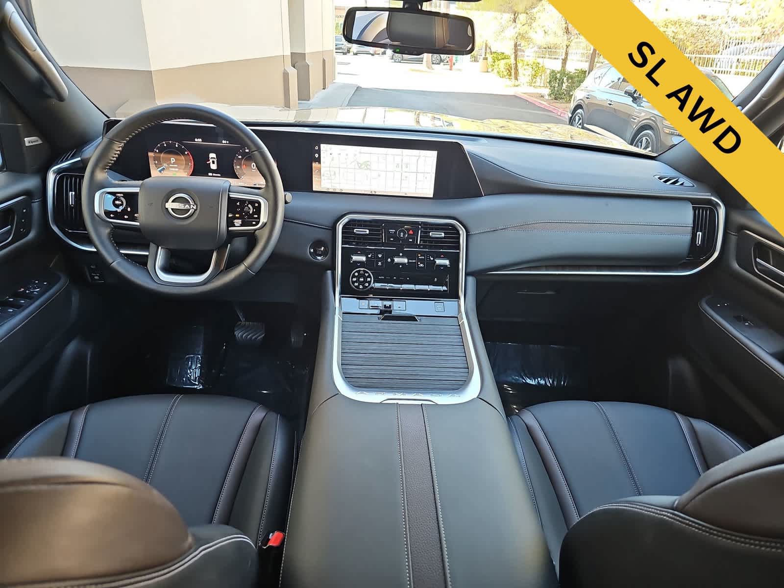 Used 2025 Nissan Armada SL AWD/4WD image 14