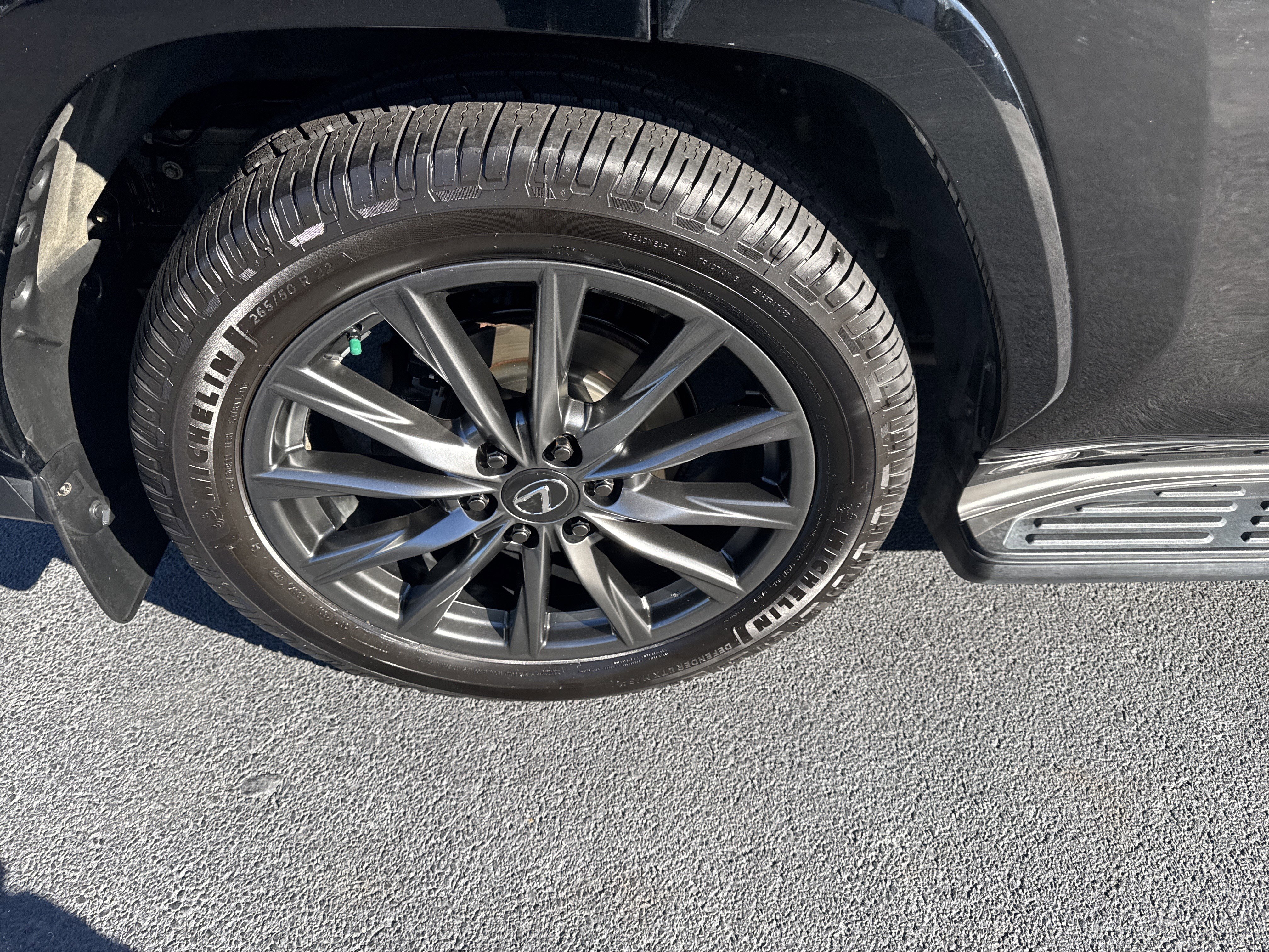 Used 2024 Lexus LX 600 F Sport AWD/4WD image 11