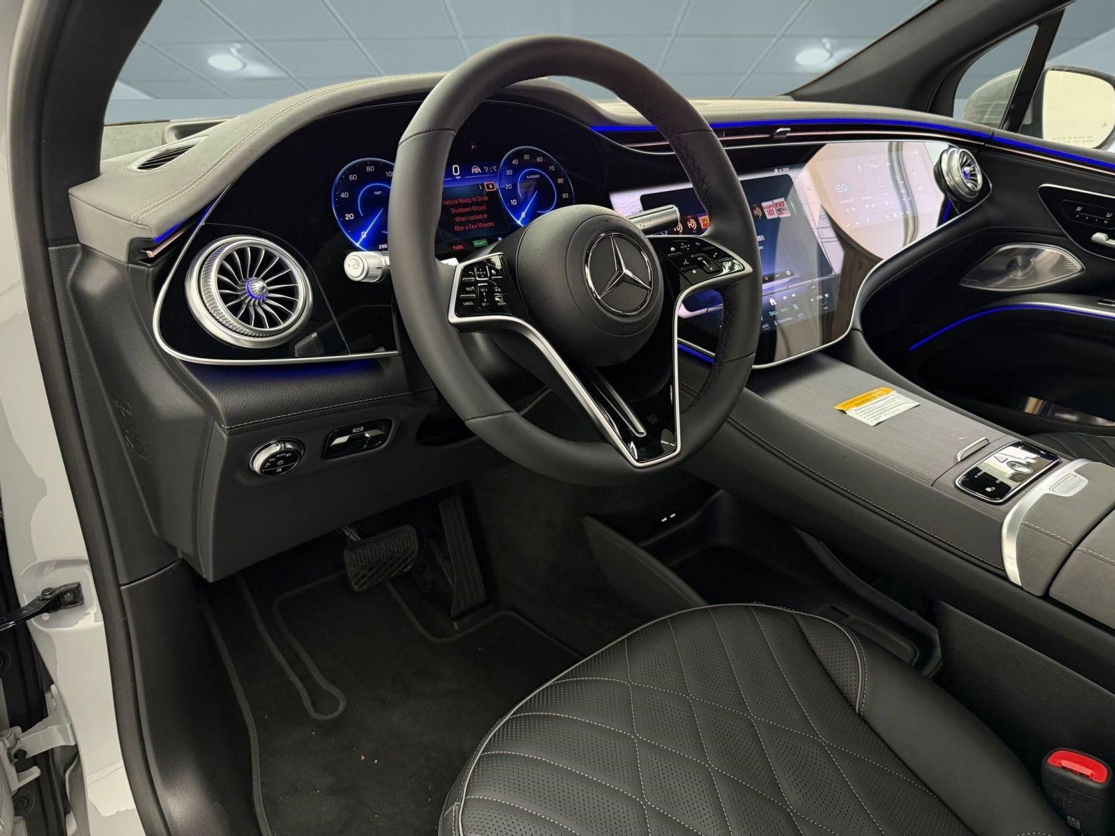 New 2026 Mercedes-Benz EQS 550 4MATIC SUV image 4