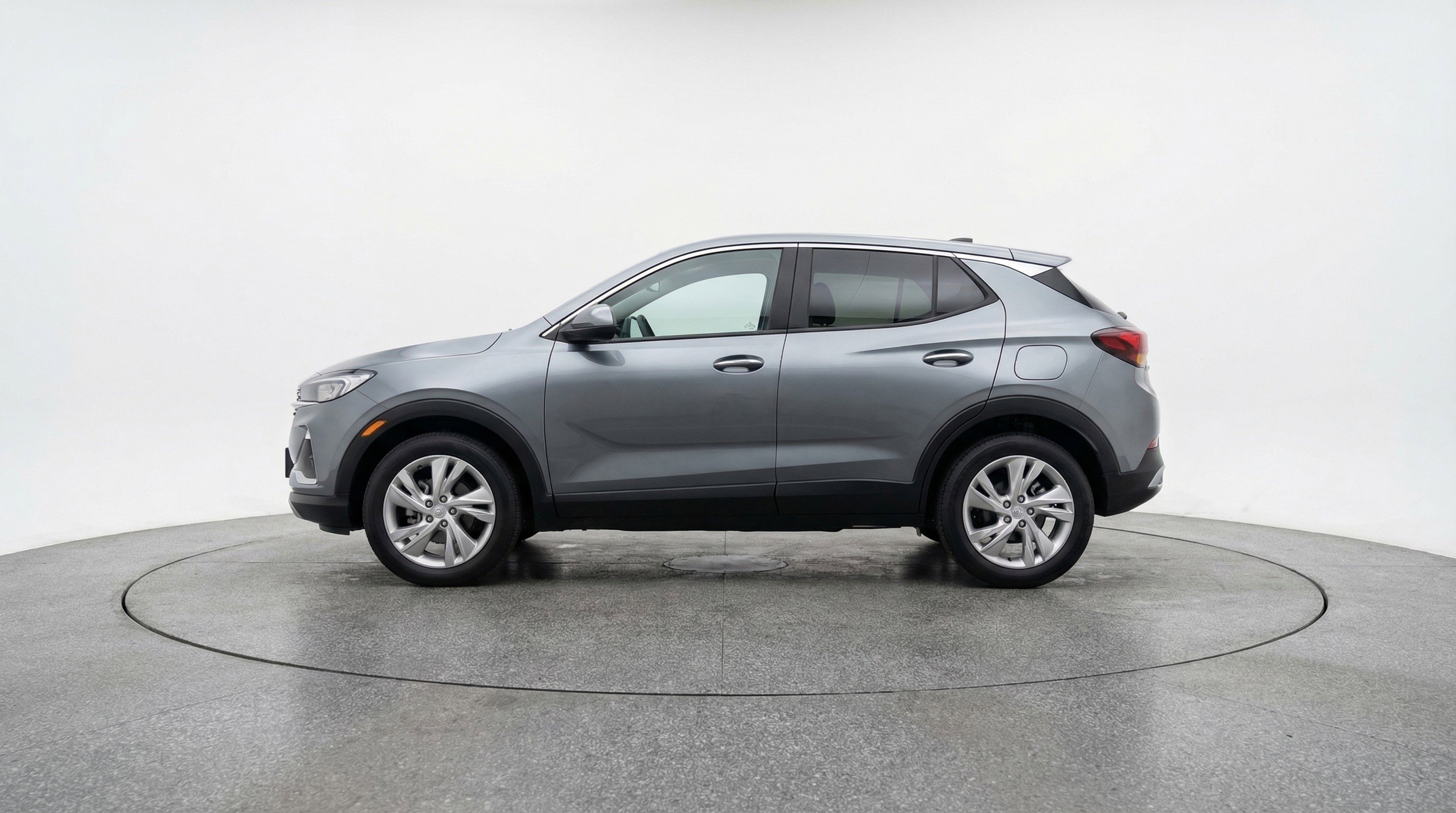 Used 2025 Buick Encore GX Preferred AWD/4WD image 5