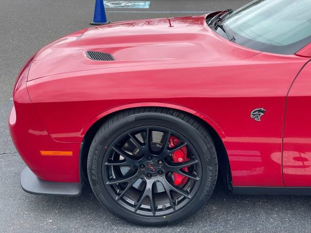 Used 2016 Dodge Challenger SRT Hellcat image 17