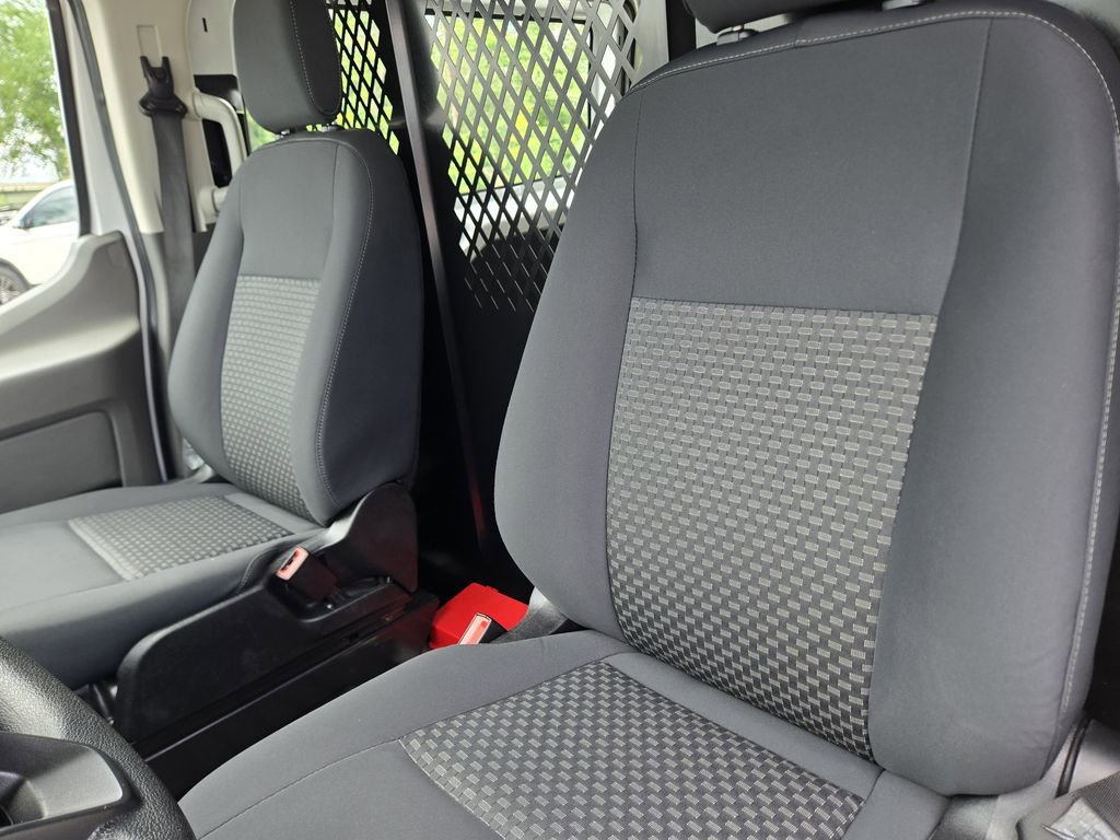 Used 2024 Ford Transit 250 Low Roof w/ Exterior Upgrade Package RWD image 19