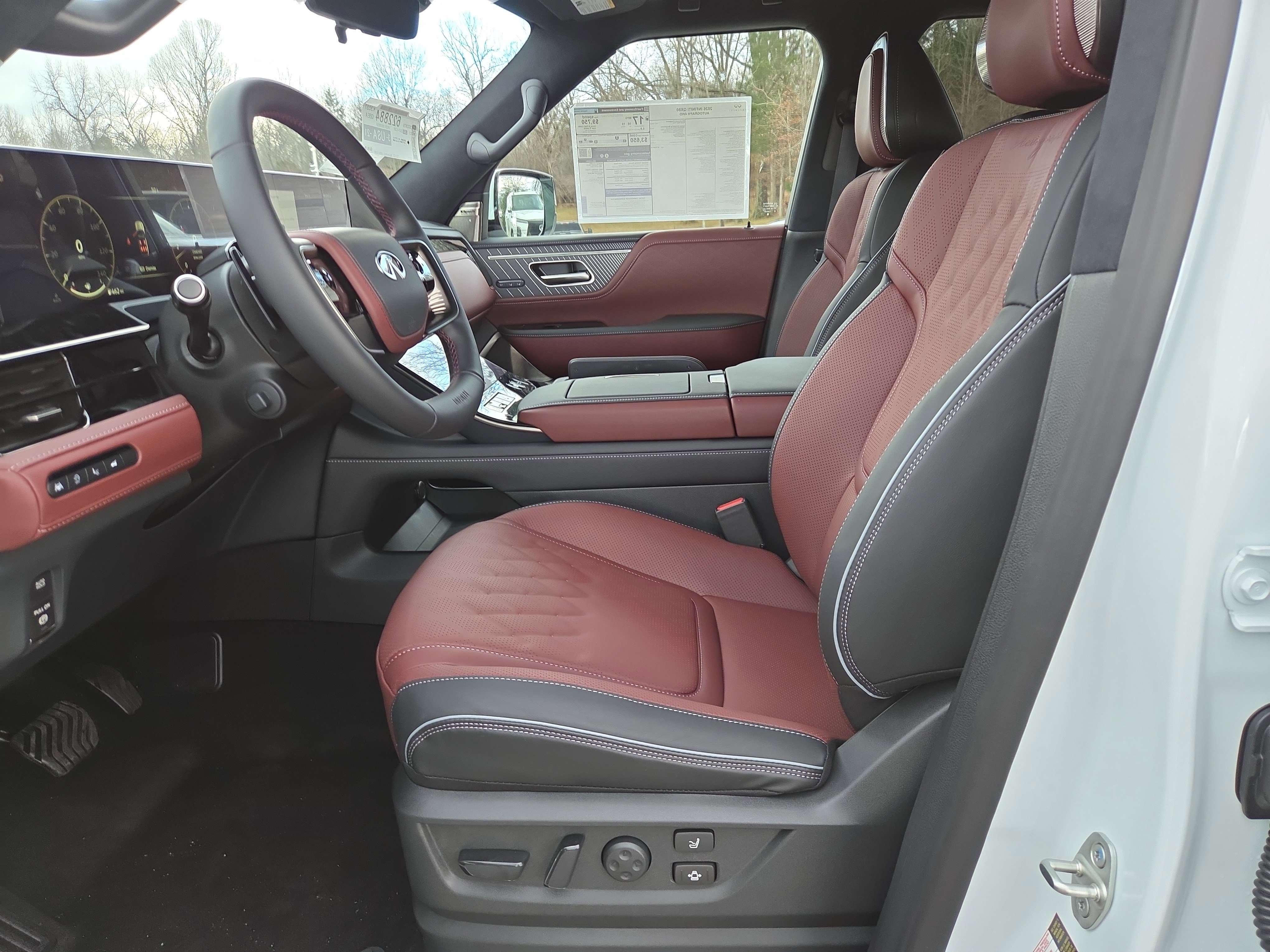 New 2026 INFINITI QX80 Autograph w/ Premium Cargo Package image 4