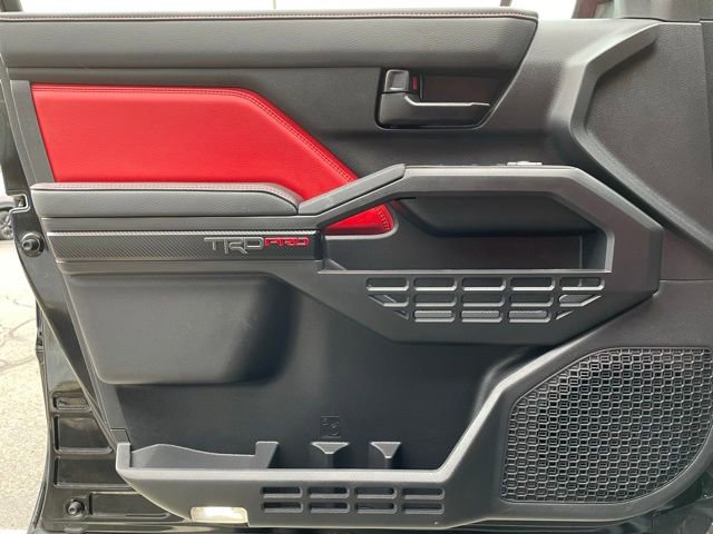 Used 2025 Toyota Tacoma TRD Pro image 9