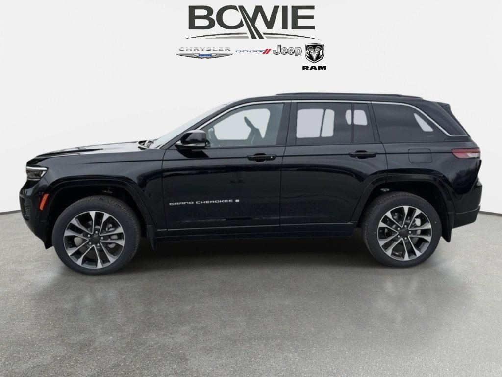 New 2025 Jeep Grand Cherokee Overland w/ Luxury Tech Group IV AWD/4WD image 3