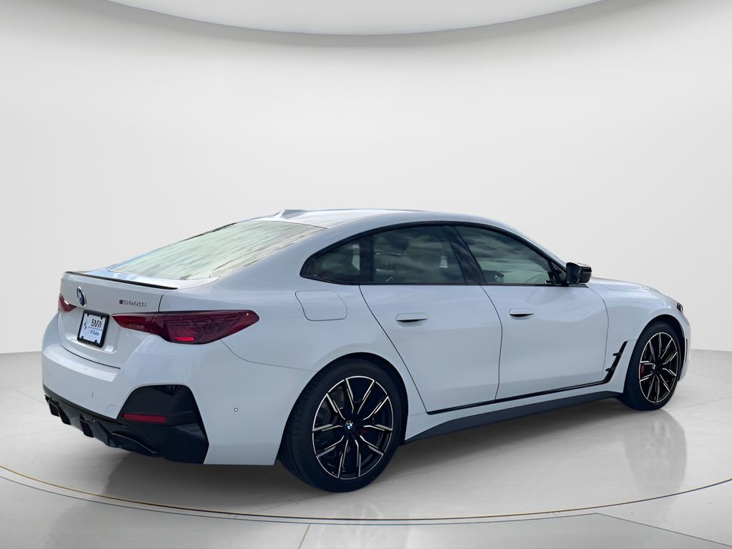 New 2026 BMW M440i w/ Premium Package RWD image 8