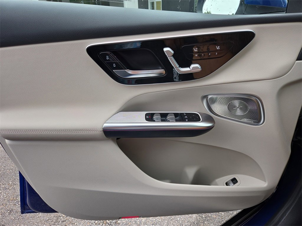 New 2026 Mercedes-Benz GLC 300 4MATIC image 19