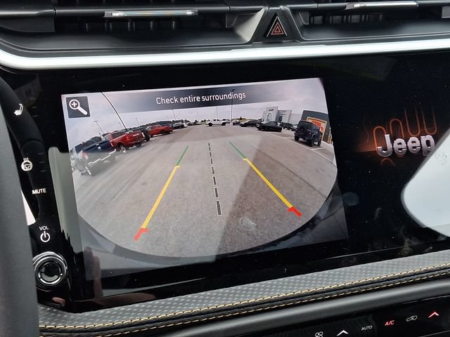 New 2026 Jeep Cherokee Limited AWD/4WD image 15
