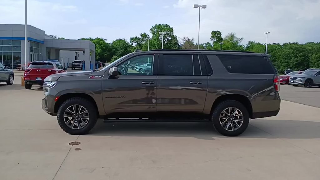 Certified 2021 Chevrolet Suburban Z71 AWD/4WD image 5