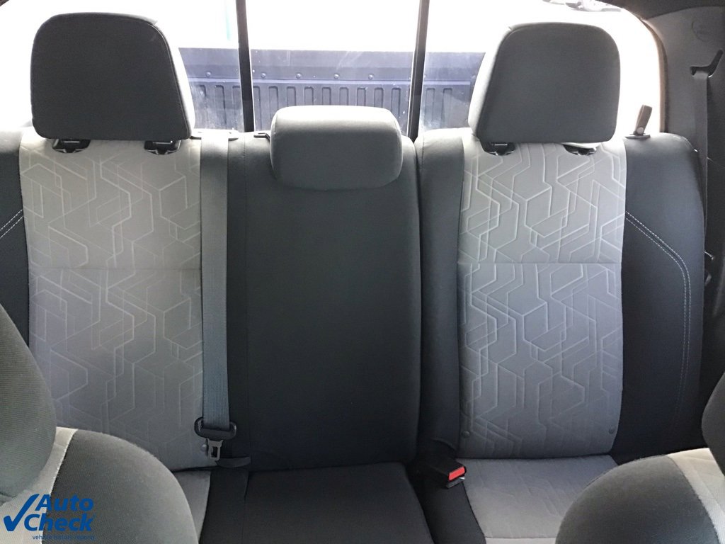 Used 2022 Toyota Tacoma TRD Off-Road image 15