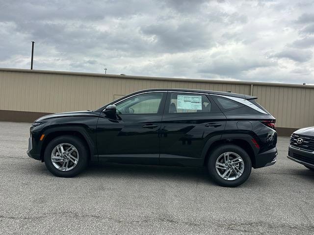 New 2026 Hyundai Tucson SE image 2