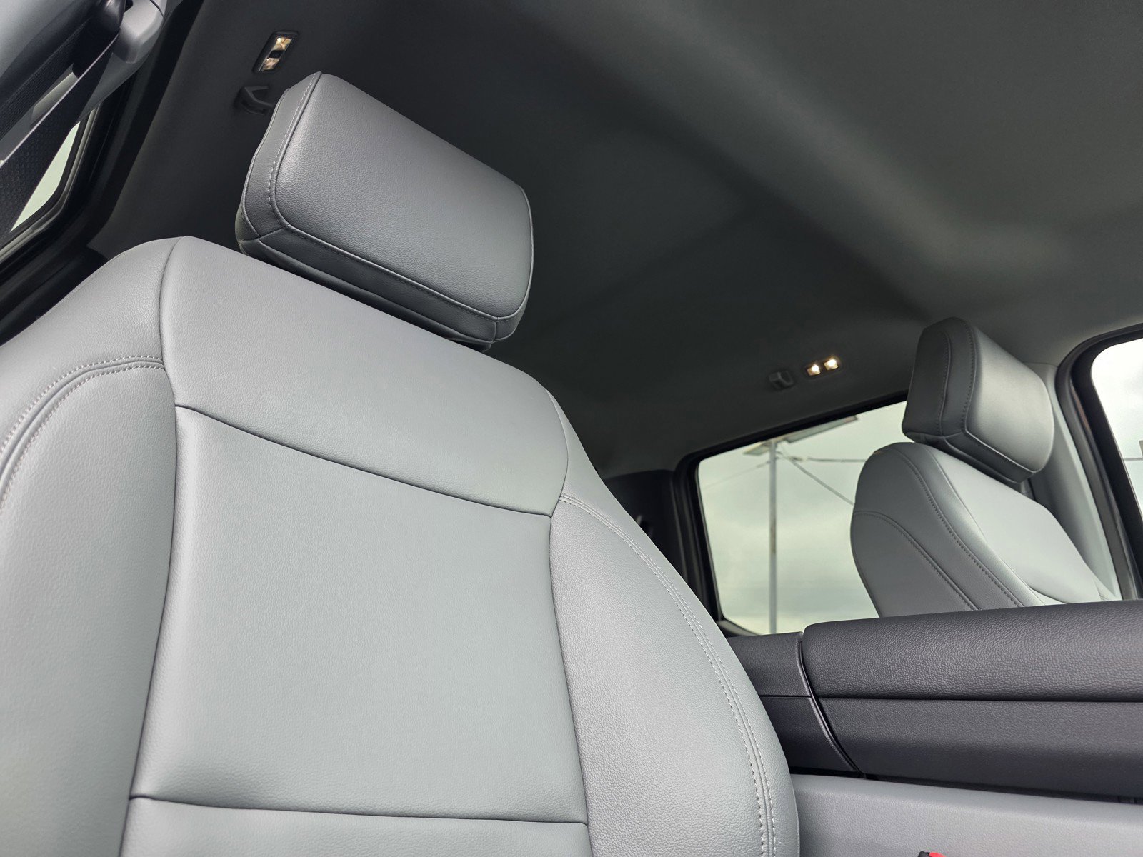 New 2025 Ford F150 Lightning Flash image 17