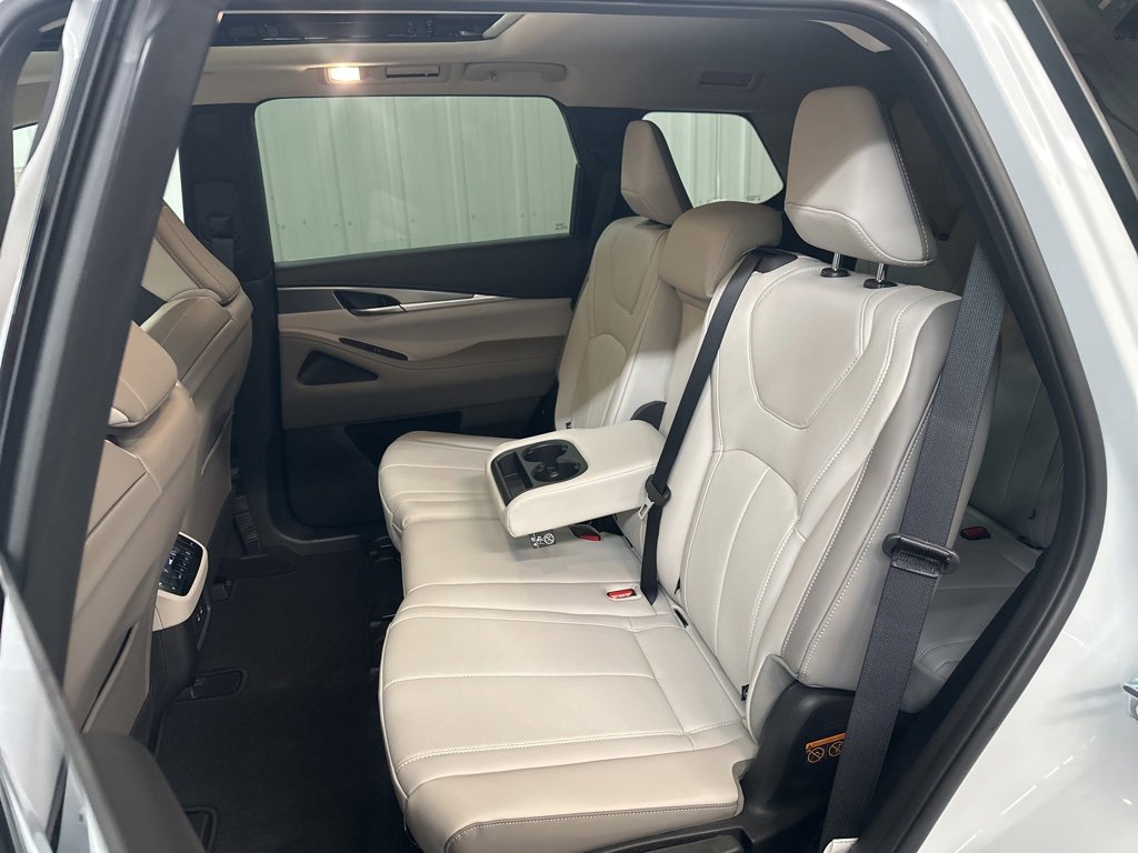 New 2026 INFINITI QX60 Pure w/ Cargo Package image 31