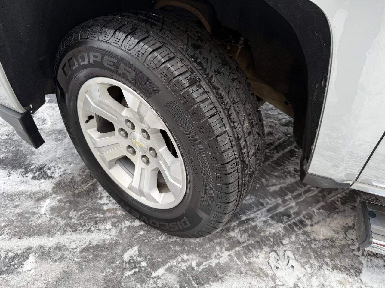 Used 2018 Chevrolet Silverado 1500 LT w/ All Star Edition image 25