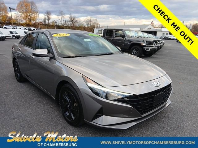 Used 2023 Hyundai Elantra SEL FWD image 7