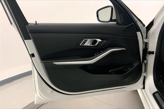 Certified 2023 BMW 330i xDrive Sedan w/ Premium Package image 24