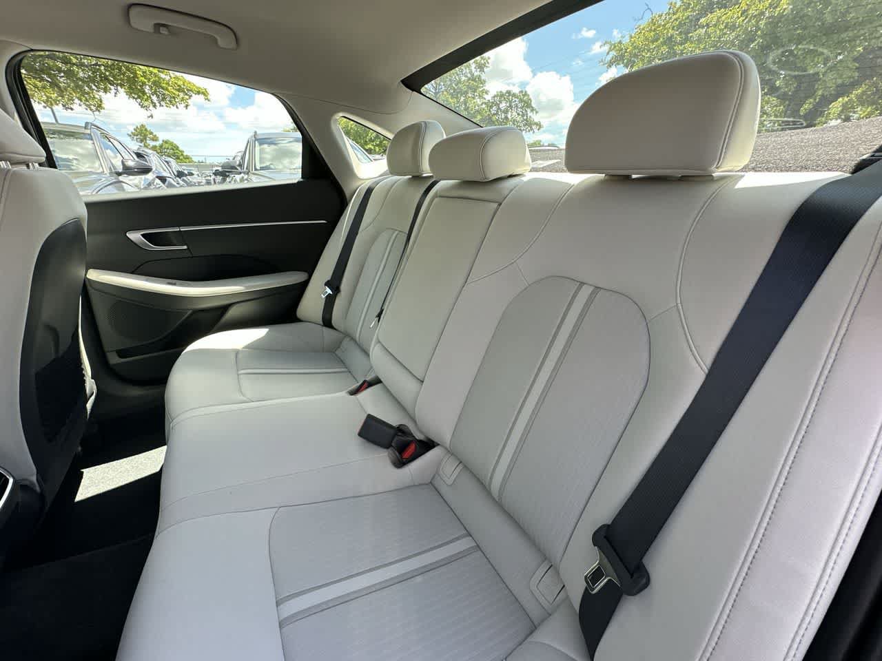 New 2025 Hyundai Sonata SEL FWD image 22
