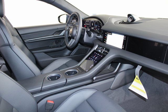 New 2025 Porsche Taycan image 26