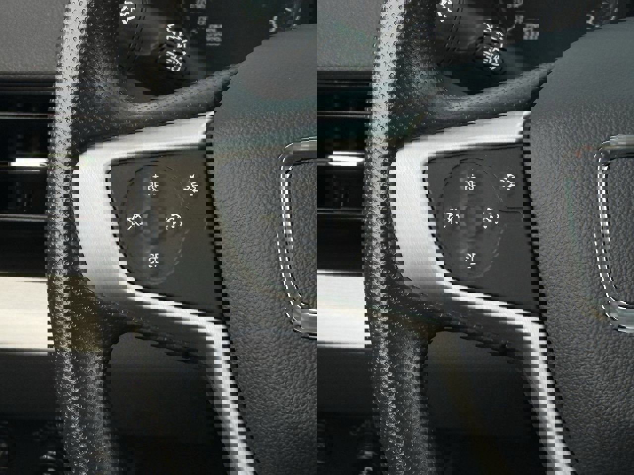 Certified 2023 GMC Terrain SLE w/ Driver Convenience Package image 15