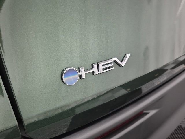 Used 2026 Toyota Sienna XLE image 7