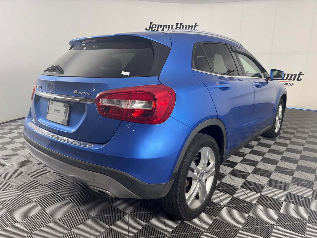 Used 2015 Mercedes-Benz GLA 250 4MATIC image 7