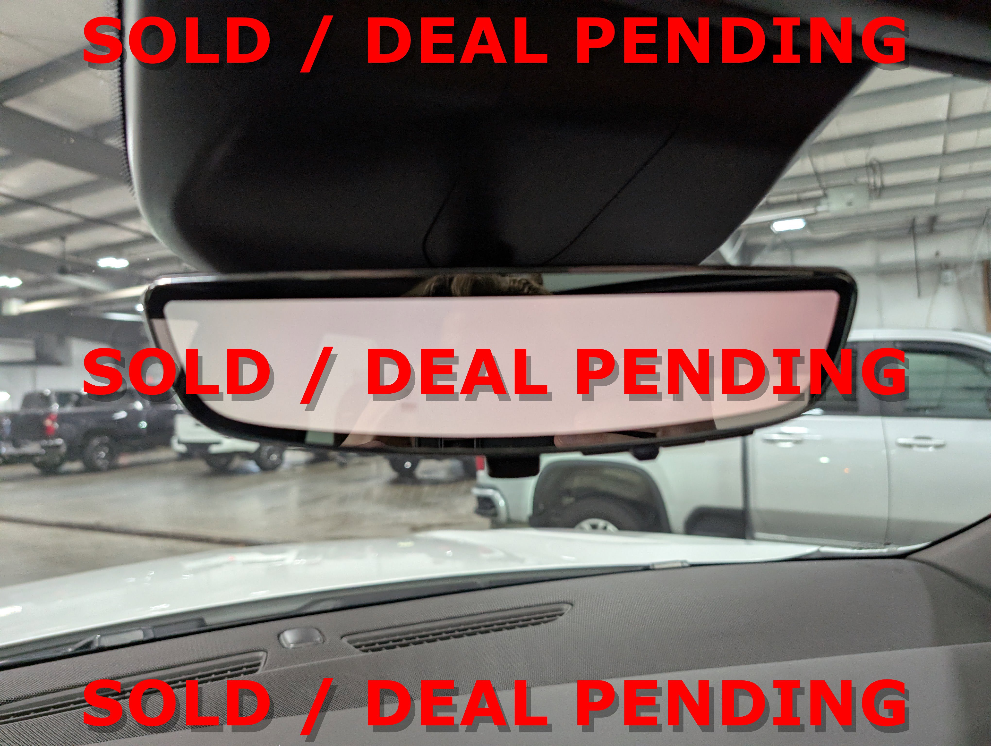 Used 2023 Cadillac Escalade Sport w/ LPO, ONYX Package image 32