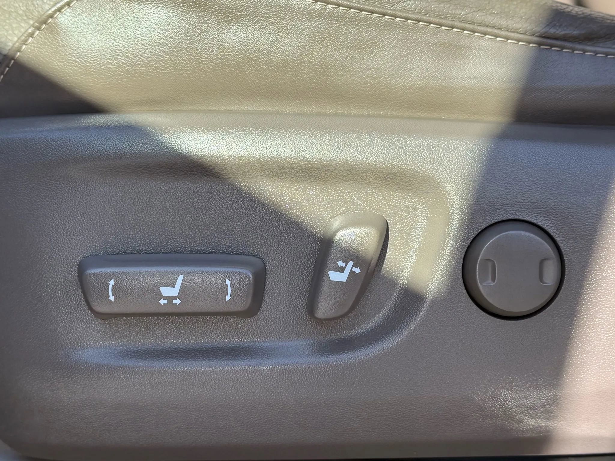 Used 2018 Lexus GX 460 Premium AWD/4WD image 22