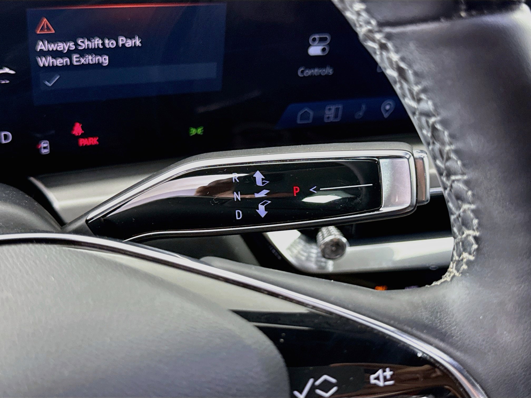 Used 2023 Cadillac Lyriq 2WD image 19