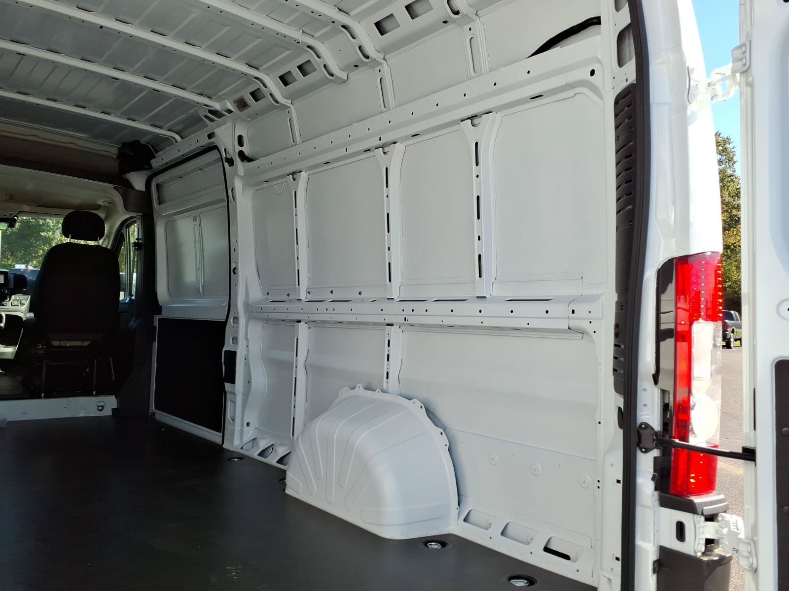 New 2027 RAM ProMaster 3500 w/ Safety Group FWD image 11